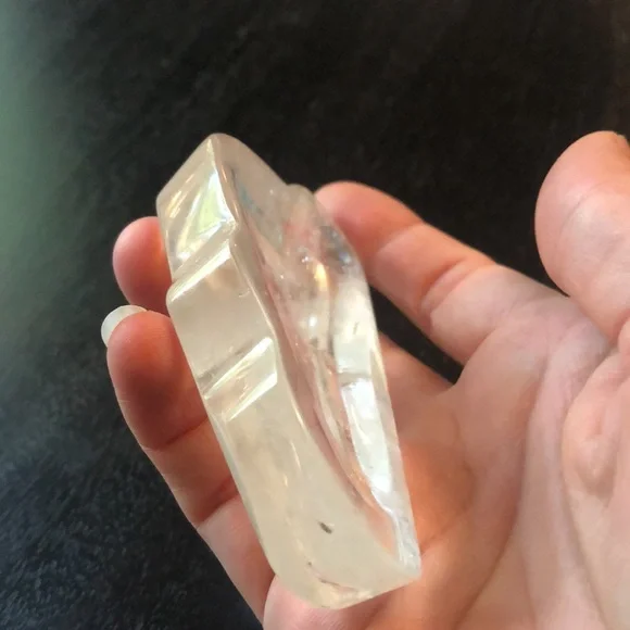 Quartz carved cloud mini bowl - Picture 11 of 15